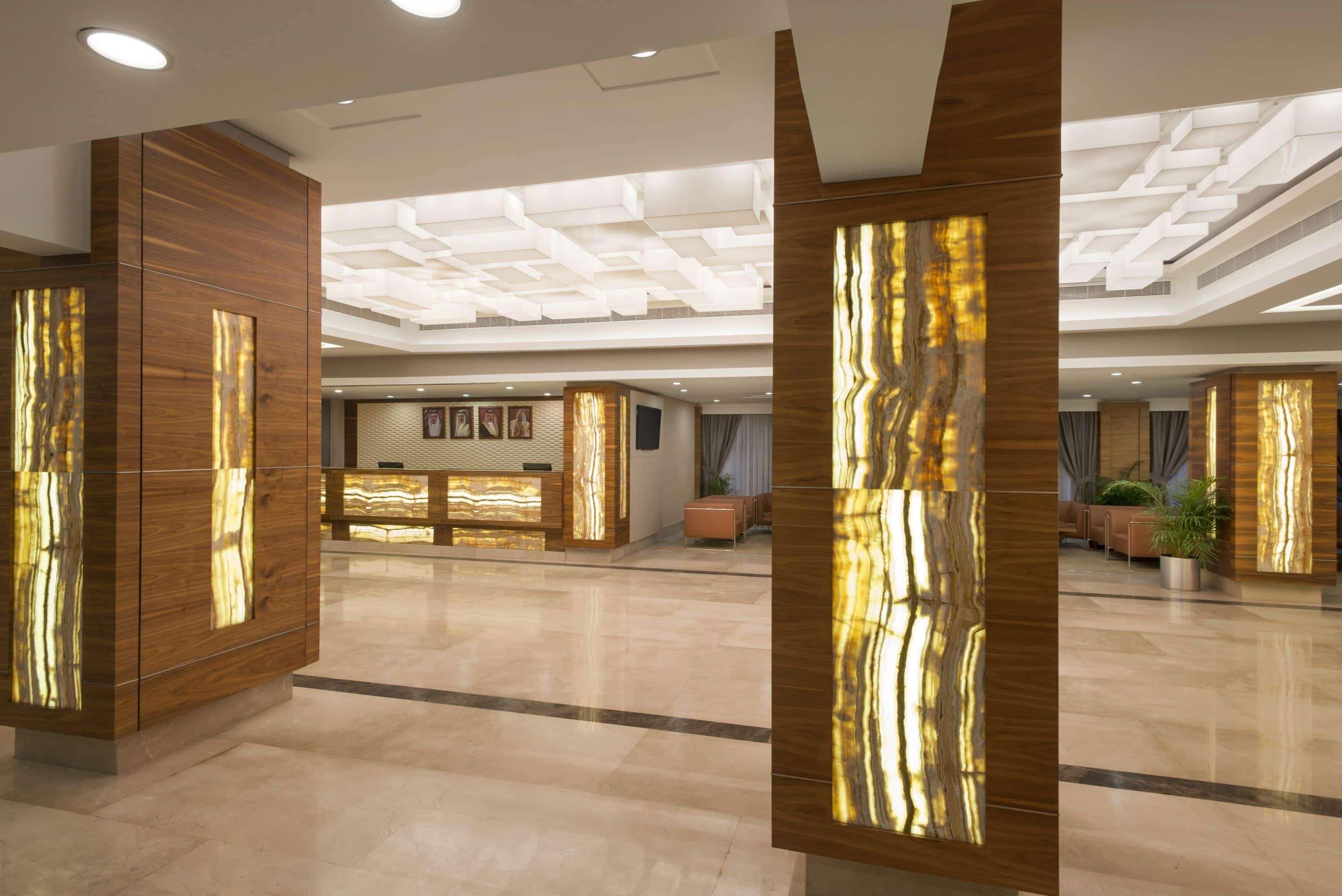 Ramada By Wyndham Bahrain Hotell Manama Eksteriør bilde