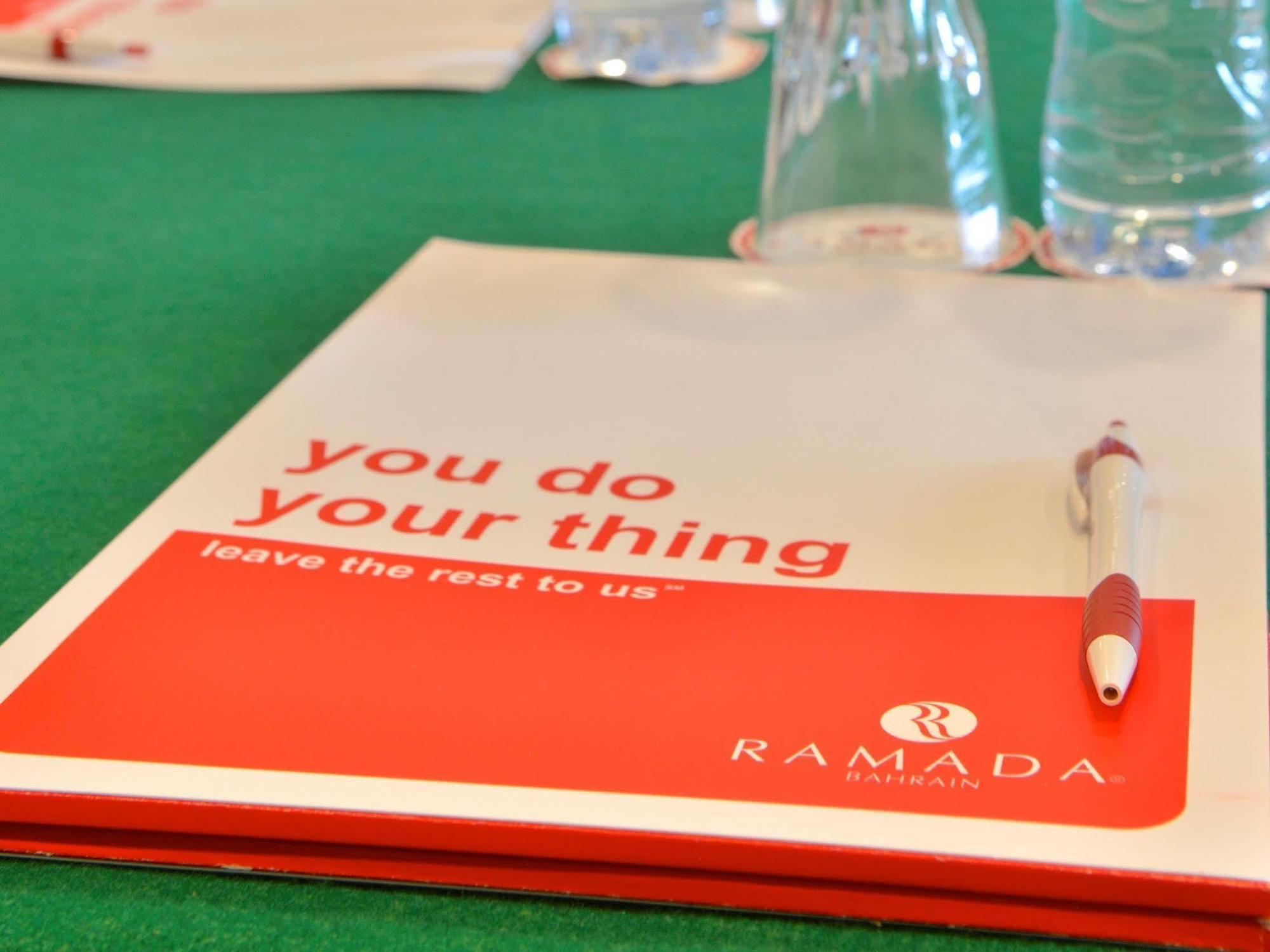 Ramada By Wyndham Bahrain Hotell Manama Eksteriør bilde