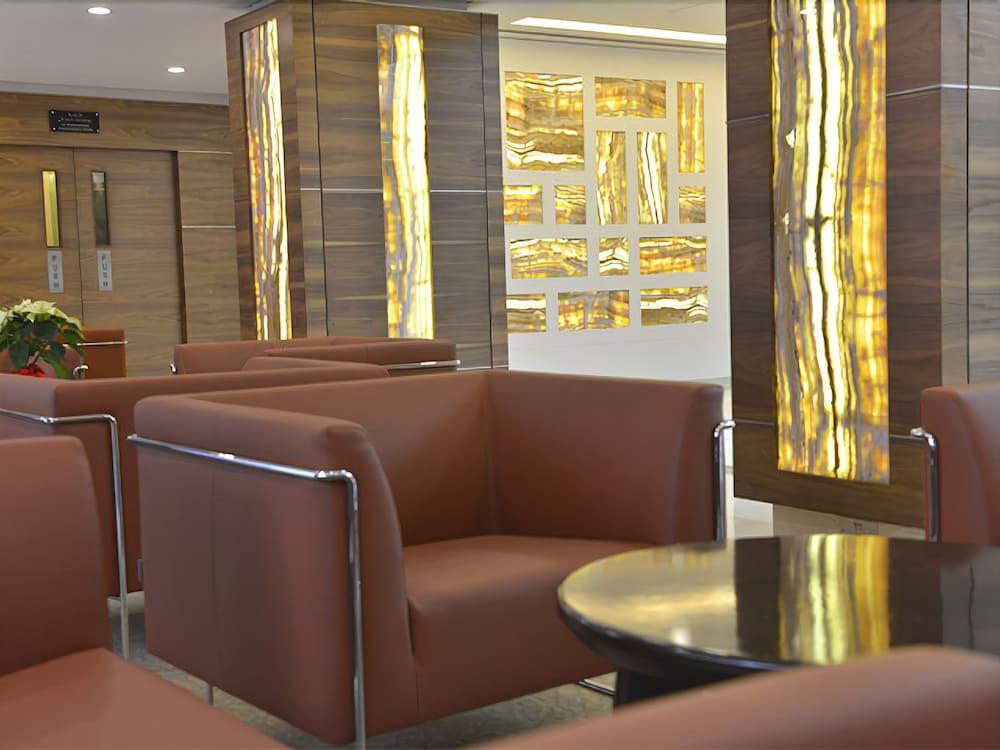 Ramada By Wyndham Bahrain Hotell Manama Eksteriør bilde